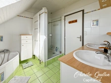 SINGLE-STOREY HOUSE 172 m² – 4 BEDROOMS – ENCLOSED GARDEN – LA CHAPELLE-CARO / VAL D'OUST