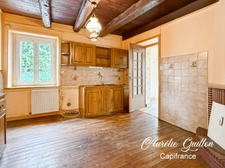 Maison avec dépendance, cour, double jardin et 2 099 m² de terrain – Campagne de Loyat 
