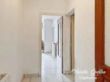 Longère en pierre 71 m², 2 chambres, plain-pied, terrain et dépendances – Monteneuf