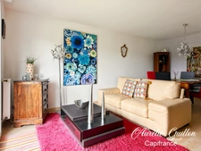 Appartement T2 en duplex de 60 m² avec balcon plein sud, garage et stationnement – Centre-ville de Ploërmel à pied