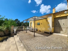 Prestigious property of approximately 480 m² situated on a 3.4-hectare plot with 2 gîtes and a bed and breakfast