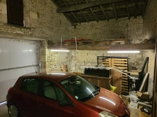 Maison en pierre rénovée avec potentiel à exploiter CRESSE (17)