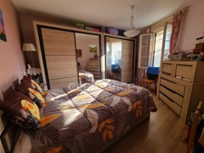 Maison de village à Aulnay 5 pièces