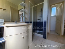 Prestigious property of approximately 480 m² situated on a 3.4-hectare plot with 2 gîtes and a bed and breakfast