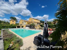 Prestigious property of approximately 480 m² situated on a 3.4-hectare plot with 2 gîtes and a bed and breakfast
