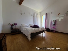 Prestigious property of approximately 480 m² situated on a 3.4-hectare plot with 2 gîtes and a bed and breakfast