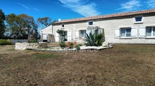 Maison d'exception à Saint-Jean-de-Liversay – À deux pas de La Rochelle
