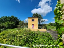 Prestigious property of approximately 480 m² situated on a 3.4-hectare plot with 2 gîtes and a bed and breakfast