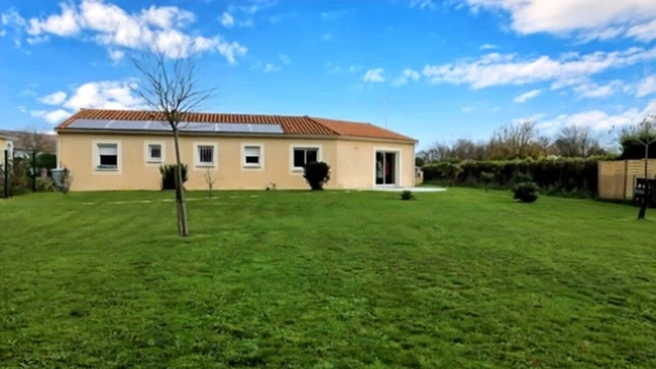 Maison individuelle de 106m² économique et paisible à Courbillac entre Rouillac et Jarnac