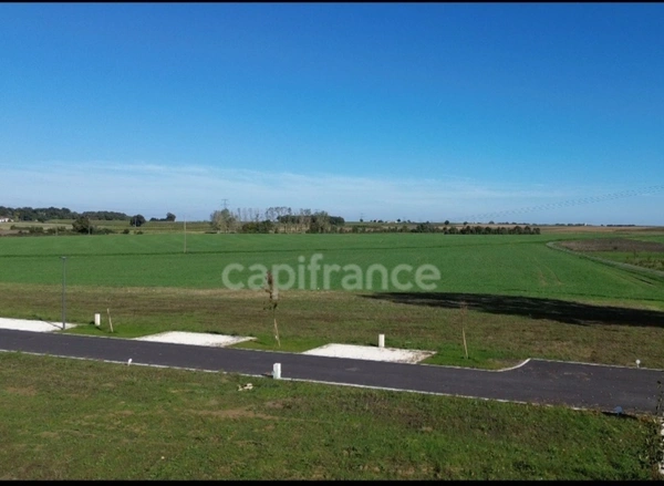 Terrain à vendre  ECOYEUX (17)