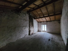 Maison à rénover avec dépendances NACHAMPS (17)