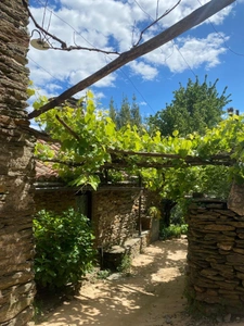 Maison de hameau à vendre SAINT MARTIN DE BOUBAUX (48)
