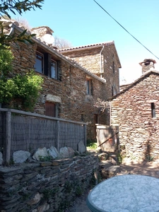 Maison de hameau à vendre SAINT MARTIN DE BOUBAUX (48)