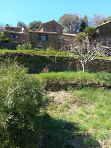 Hamlet house for sale in SAINT MARTIN DE BOUBAUX (48)
