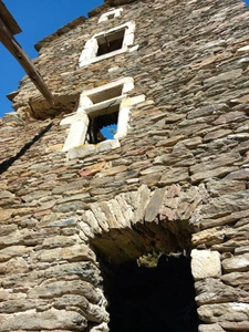 Mas en ruine  AUJAC (30)