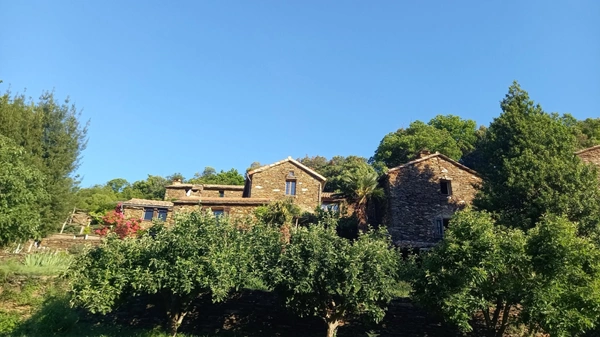 Maison de hameau à vendre SAINT MARTIN DE BOUBAUX (48)