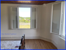 Nay (64) Maison à vendre 8 pièces 158 m2 avec 2 garages + Ateliers et dependances sur 5668 m2 de terrain.