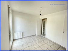 Tarbes (65) A vendre appartement T4 de 62 m2 entièrement rénové.