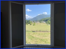 Nay (64) Maison à vendre 8 pièces 158 m2 avec 2 garages + Ateliers et dependances sur 5668 m2 de terrain.