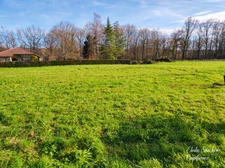 Terrain à vendre à Escondeaux (65)