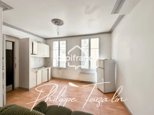 Dpt Vienne (86), à vendre CHATELLERAULT Immeuble de rapport – 220 m² – 8 logements – Quartier historique CHATELLERAULT (86)