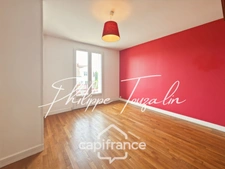 Dpt Vienne (86), à vendre CHÂTELLERAULT Maison P6 de 118 m² - Terrain de 559 m²