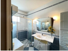 Dpt Vienne (86), à vendre CHÂTELLERAULT Maison 150 m², 8 pièces, 6 chambres, Chatellerault (86)