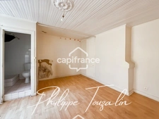 Dpt Vienne (86), à vendre CHATELLERAULT Immeuble de rapport – 220 m² – 8 logements – Quartier historique CHATELLERAULT (86)