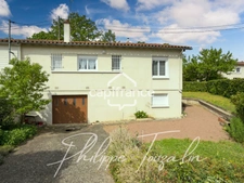 Dpt Vienne (86), à vendre CHÂTELLERAULT Maison P6 de 101,32m² - Terrain de 353m²