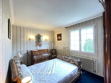 Dpt Vienne (86), à vendre CHÂTELLERAULT Maison 150 m², 8 pièces, 6 chambres, Chatellerault (86)