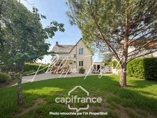 Dpt Vienne (86), à vendre CHÂTELLERAULT Maison P6 de 118 m² - Terrain de 559 m²