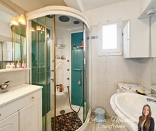 600 m from the beach, your quiet 2-bedroom apartment with swimming pool and parking!