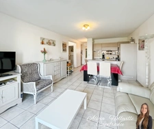 À 600 m de la plage, votre appartement T3 au calme avec piscine et parking !