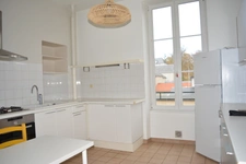 Appartement à vendre 3 pièces NEVERS (58)Avec parking sécurisé, cave, local vélo