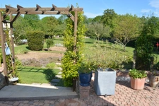 Dpt Cher (18), à vendre proche de NEVERS maison P8   Garage atelier, terrain batir