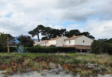 A vendre maison 4 pièces - à proximité immédiate de la plage  - jardin BORGO (2B)