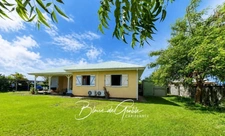 Maison familiale  4 pièces  à vendre SAINT FRANCOIS (971)