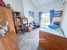 Modern 4-room house for sale in LE MOULE (971)
