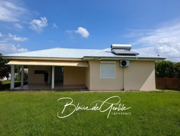 Maison à vendre 4 pièces BAIE MAHAULT (971)