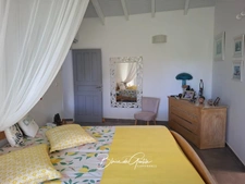 Modern 4-room house for sale in LE MOULE (971)