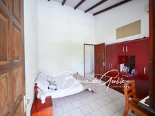 Maison à vendre 10 pièces BAIE MAHAULT (971)