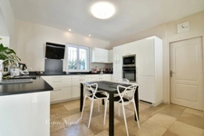 Maison à vendre 5 pièces, MOURIES (13)