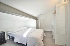 Appartement en résidence sécurisé avec piscine à MOURIES (13)