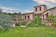 Maison à vendre 5 pièces et annexe 3 pièces MOURIES (13)