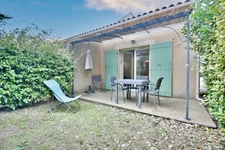 A vendre : Appartement 3 pièces en résidence avec Piscine