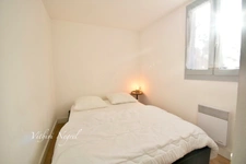 Appartement en résidence sécurisé avec piscine à MOURIES (13)