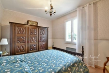 Maison à vendre semi plain-pied et annexe habitable 3 pièces MOURIES (13)