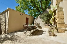 Maison à vendre 3 chambres, AUREILLE (13)