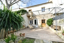 Maison de village de charme à vendre 4 pièces - centre de MOURIES (13) - Terrain de 900 m2 - Rénovation complète