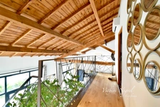 Maison rénovée de 163 m2 avec piscine à MOURIES (13)